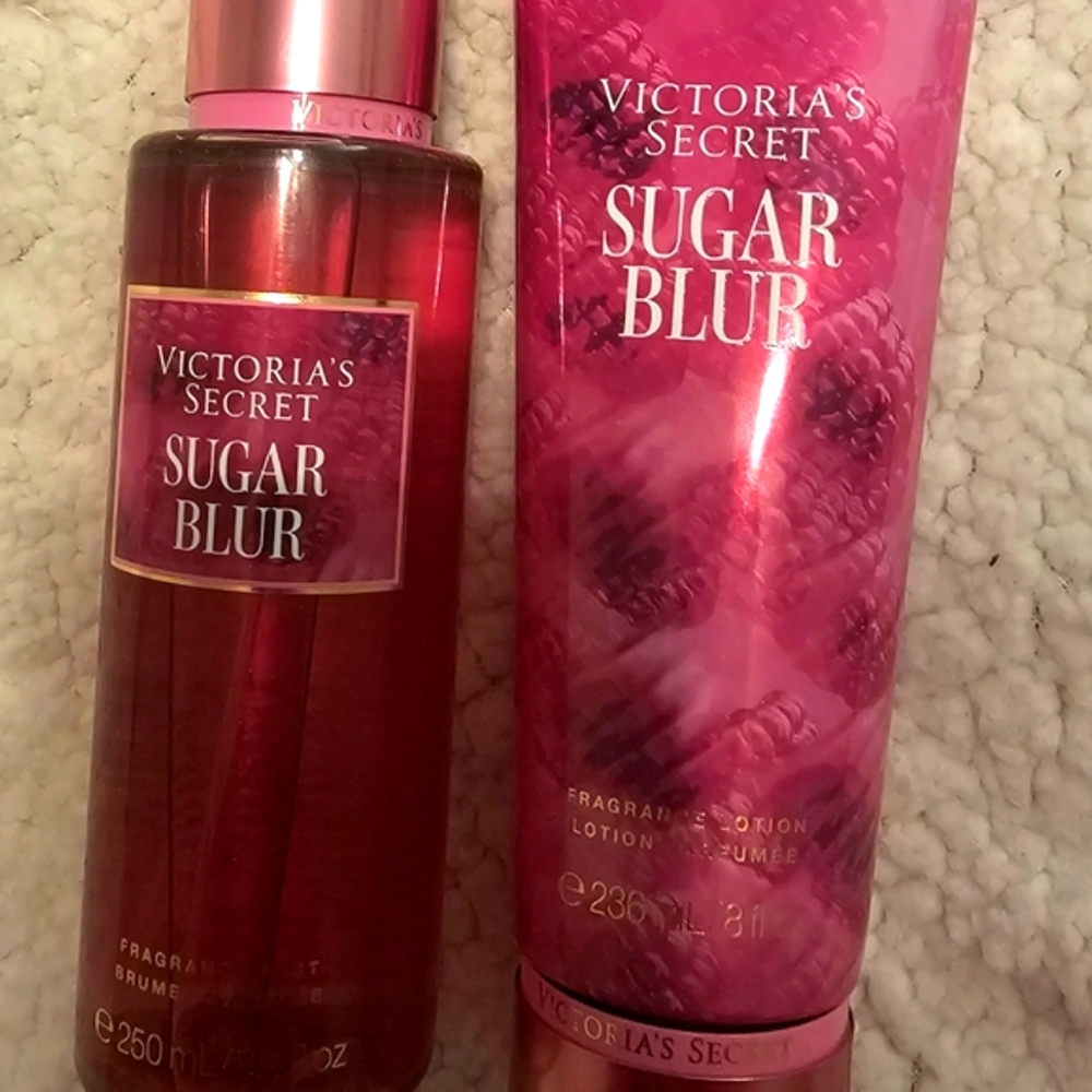Victoria's Secret Sugar Blur mist and lotion set.